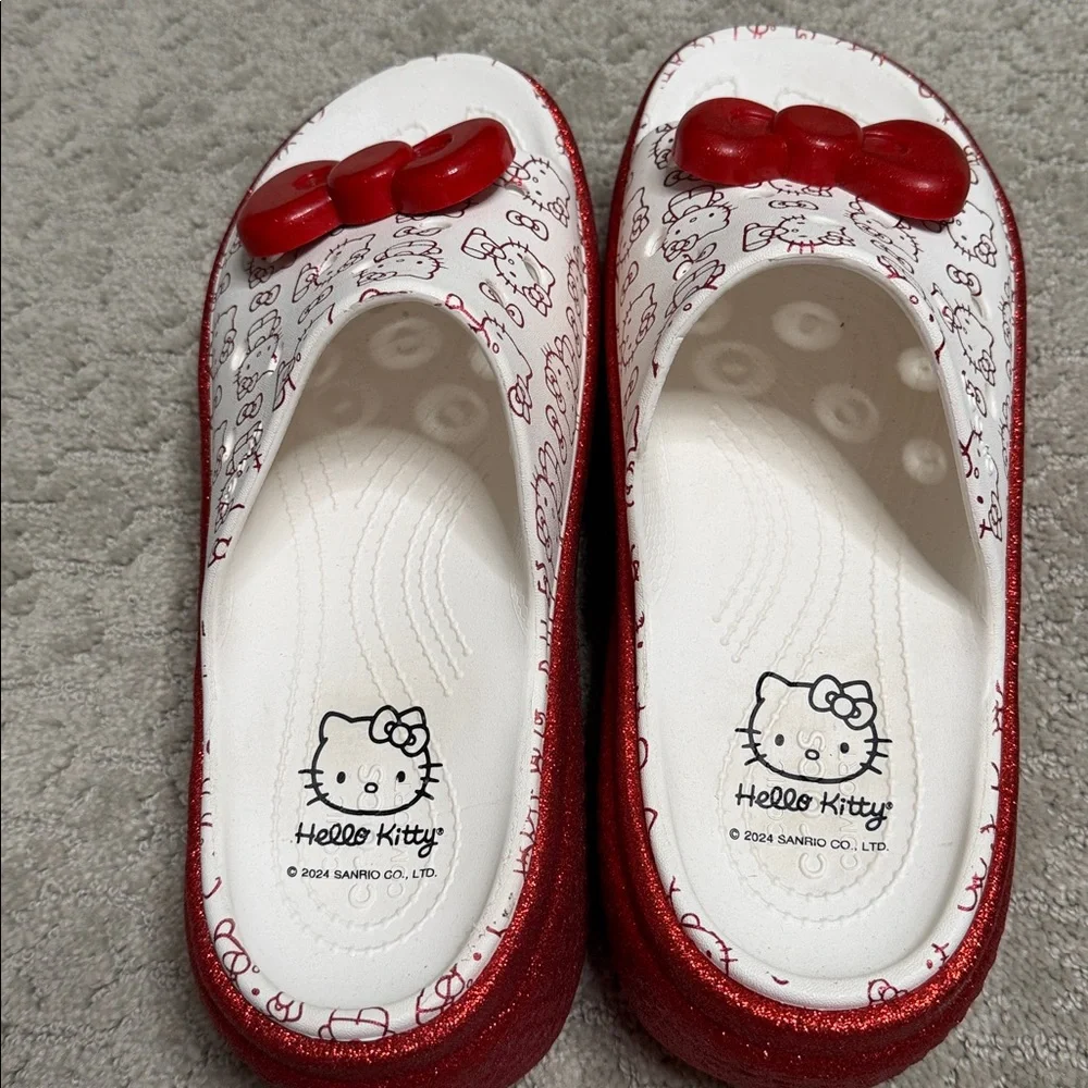Hello Kitty Red and White Crocs with Bow Unisex Women size‎ 10 Men’s size 8